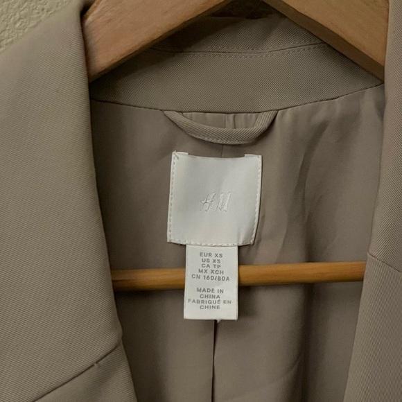 Small Womens Blazer - Picture 3 of 4